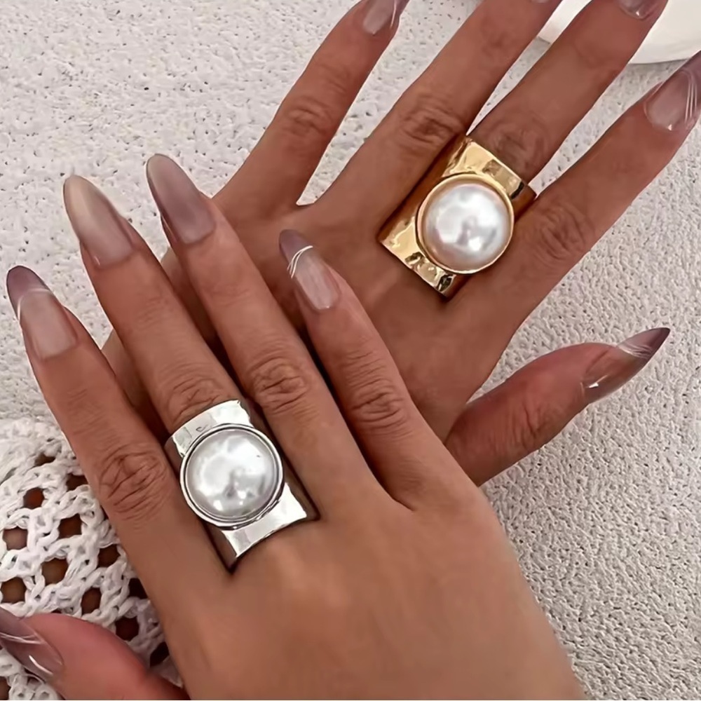 Silver Irregular Sculptural Adjustable Ring with White Pearl